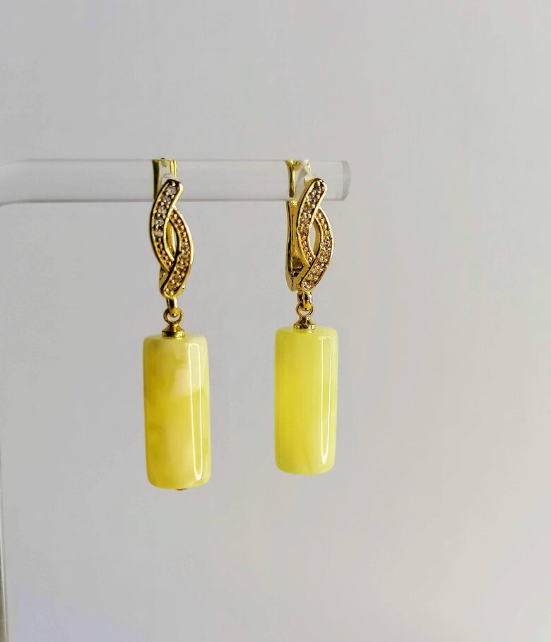 Royal Matte Amber Earrings – Cylinder Shape, Refined Elegance