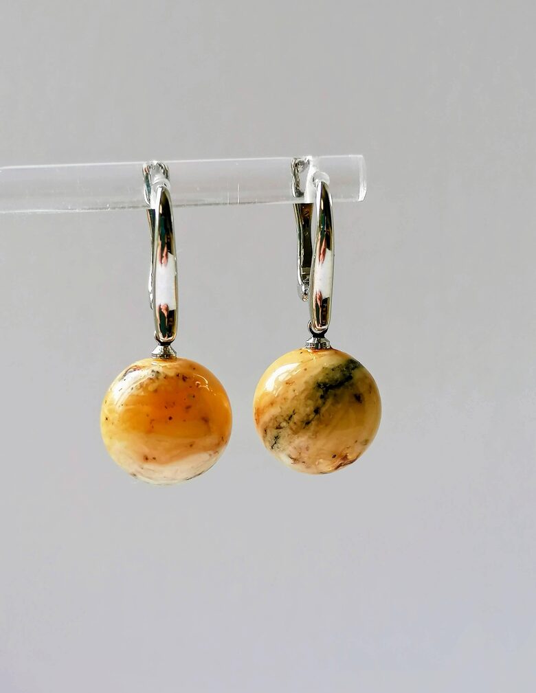 Round Matte Amber Earrings – Natural Elegance