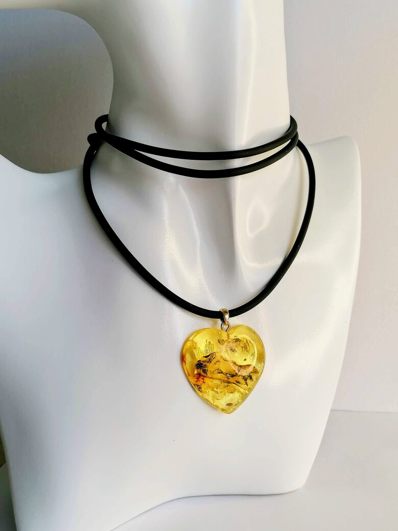 Amber heart pendant