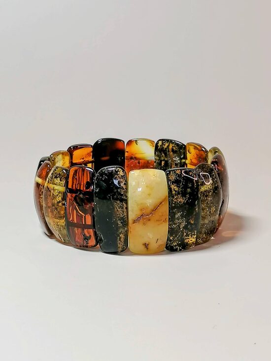 Masyvi natūralaus Baltijos gintaro apyrankė